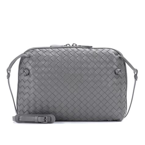 Authenticate This BOTTEGA VENETA .